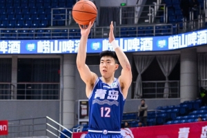 强势反弹难救主!段昂君出战33分钟贡献19分4断2帽 罚球10中8